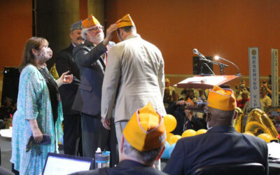 FATHER CAPS SON NATIONAL COMMANDER OF SONS OF THE AMERICAN LEGION